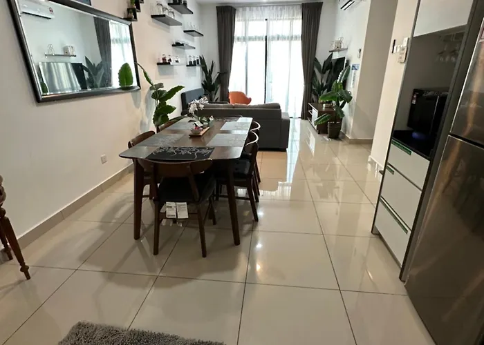 Desaru Johor Dhancell Executive Homestay 8 Pax Netflix Wifi
